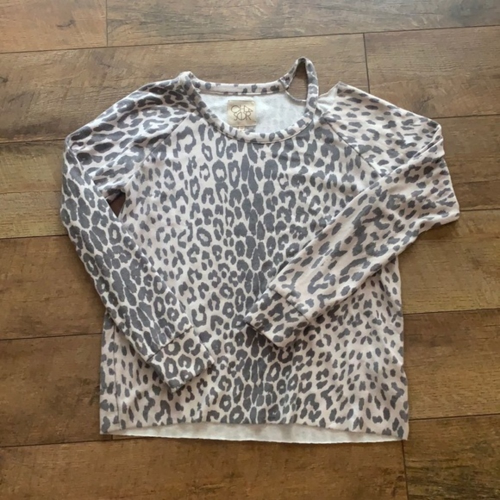 CHASER Leopard Pullover